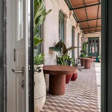 Hotel Axis Avenida 4*